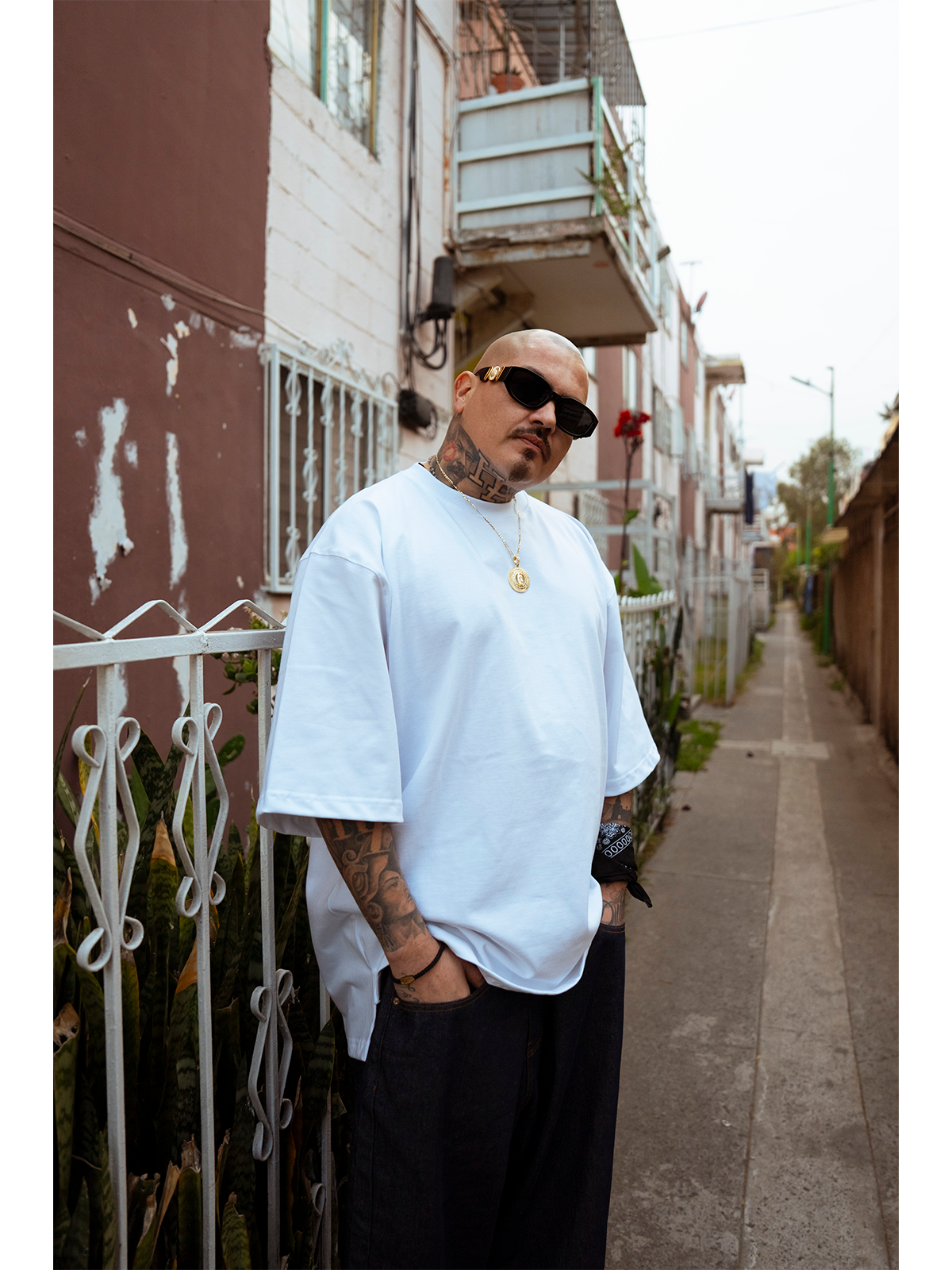 PLAYERA BASICA BLANCA